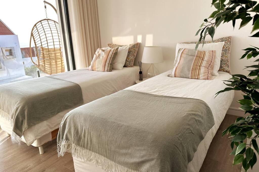 Beach, Ocean View & Bright House Ericeira Extérieur photo