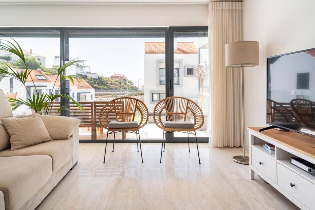 Beach, Ocean View & Bright House Ericeira Extérieur photo