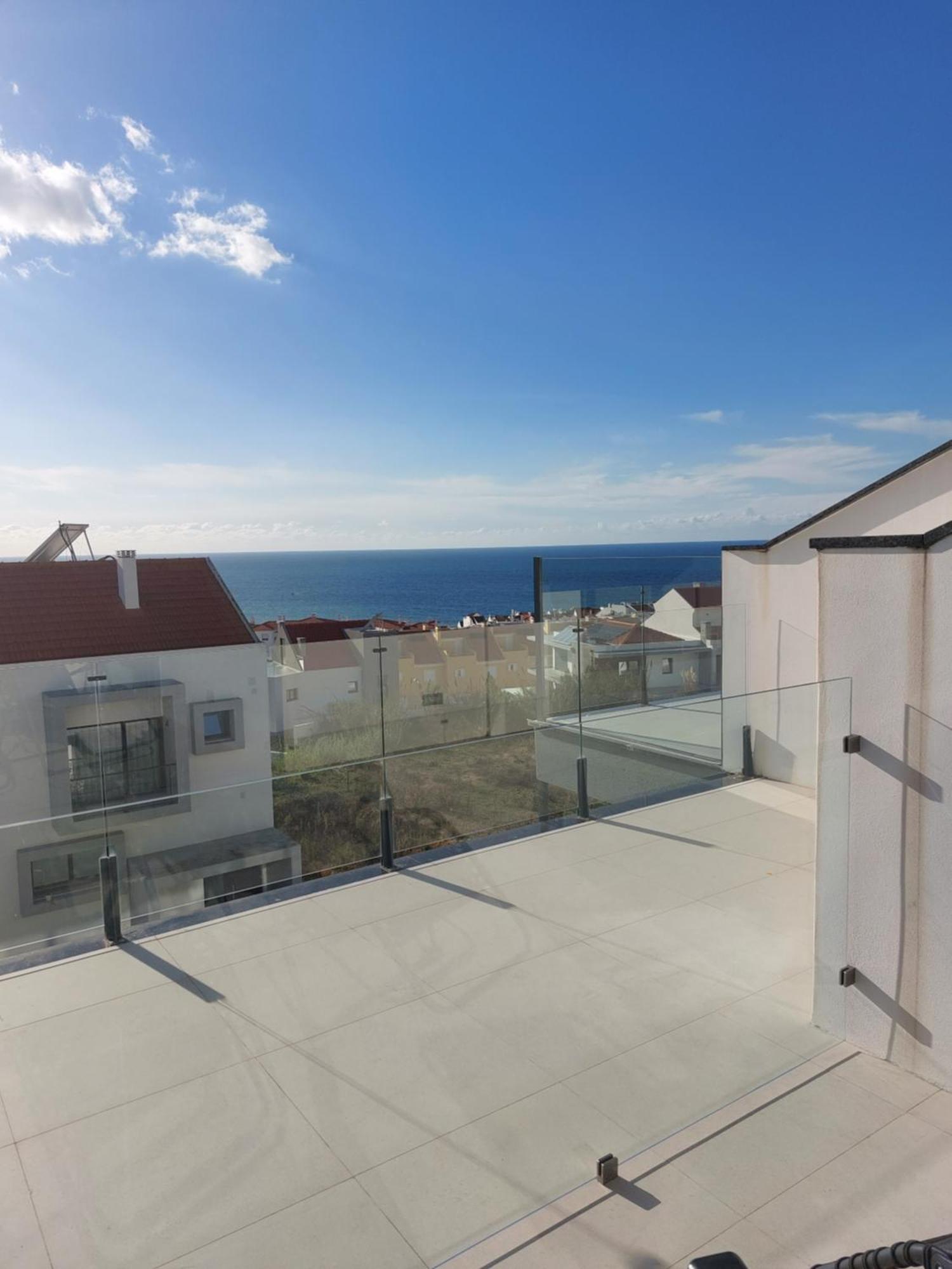 Beach, Ocean View & Bright House Ericeira Extérieur photo